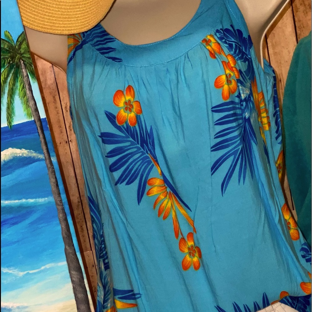 🌸 Beautiful Hibiscus Collection Hawaii Top Blue M